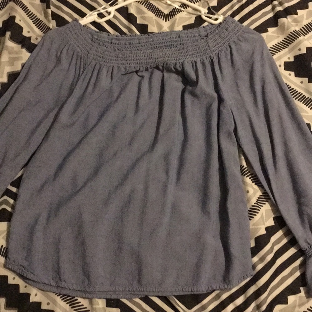Off the shoulder long sleeve